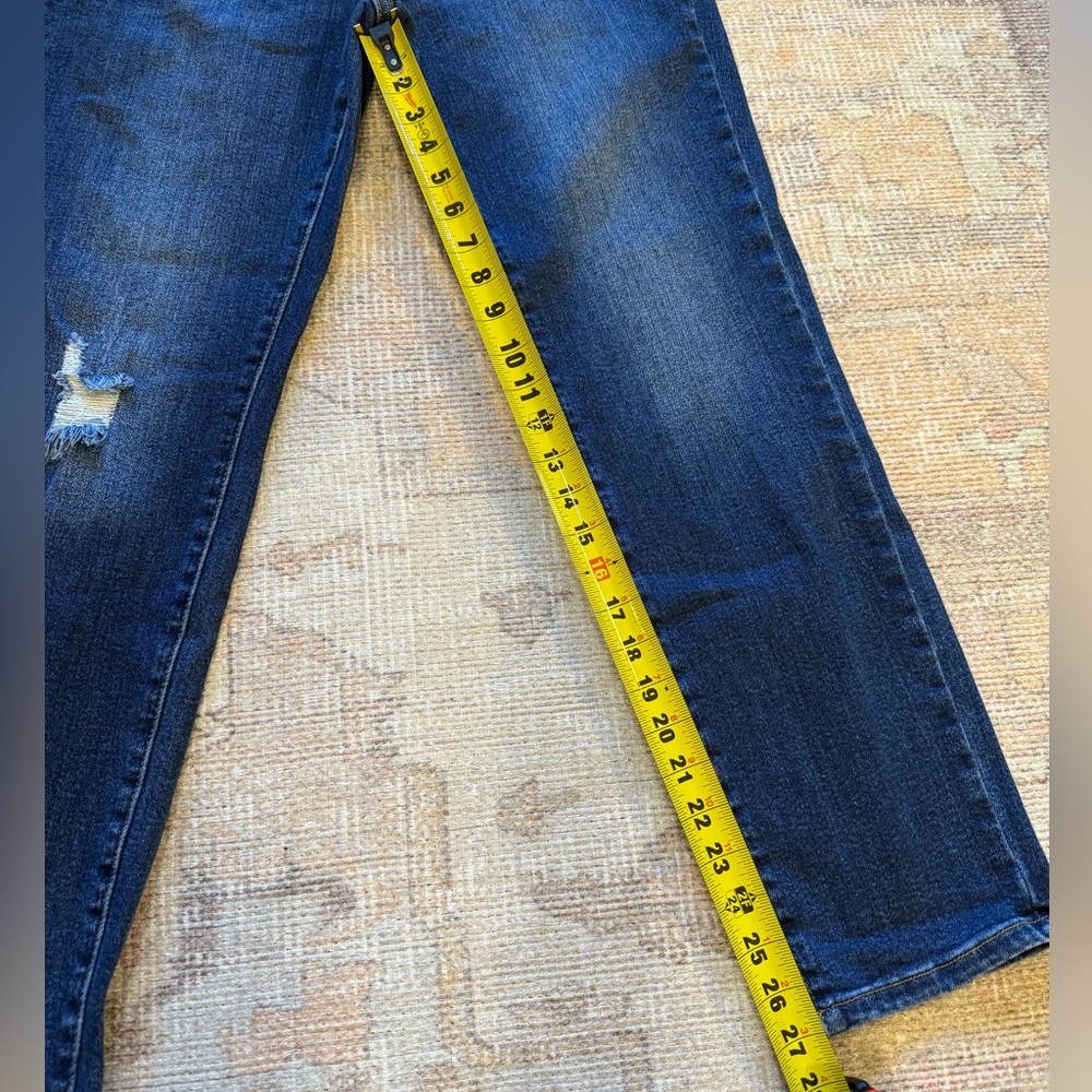 Judy‎ Blue Dark Wash Distressed Straight Leg Jeans With Embroidery - Picture 5 of 5